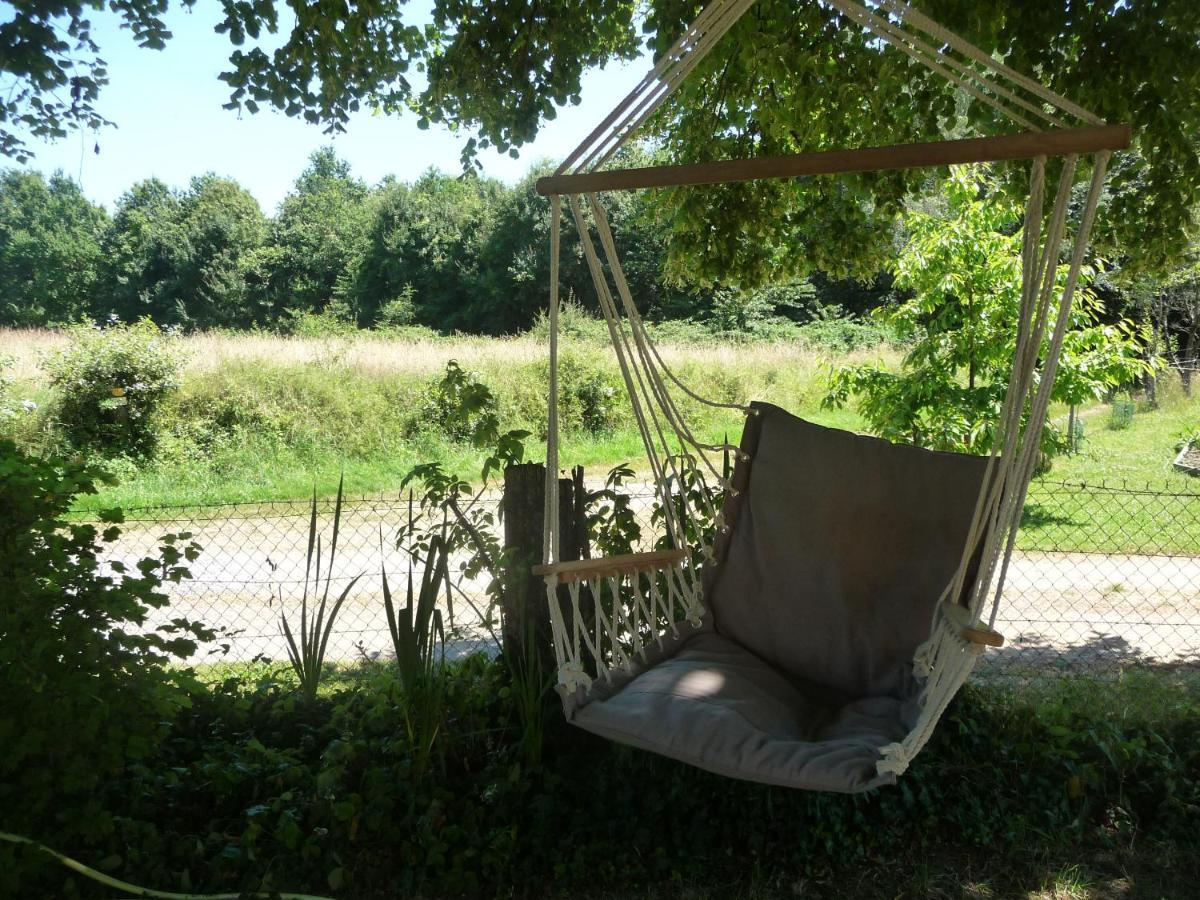 Chambre D'Hote En Vallee Du Loir - Elevage Des Rosiers Bazouges-sur-le-Loir Bagian luar foto